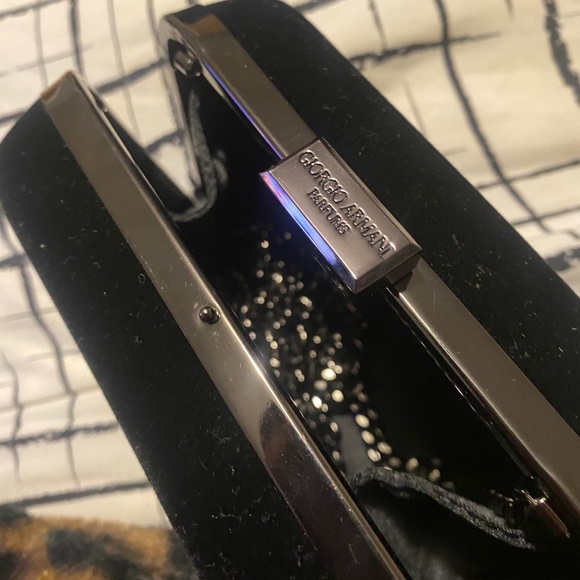 Giorgio Armani black velvet evening clutch with chain. - Picture 9 of 10